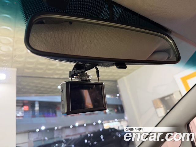 Kia K3 2017 — photo 17