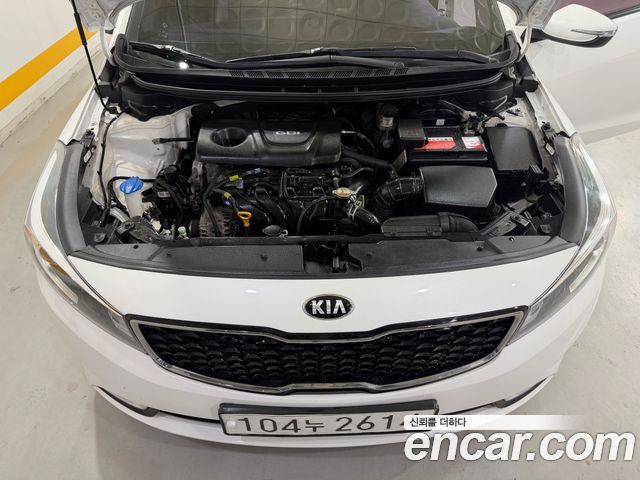 Kia K3 2017 — photo 20