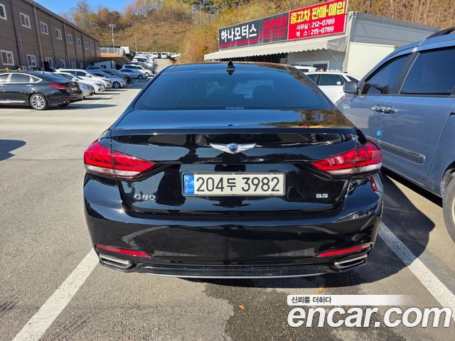 Genesis G80 2017 — photo 4