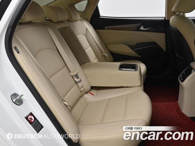 Kia K7 2016 — photo 12