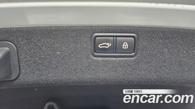 Genesis G80 2019 — photo 20