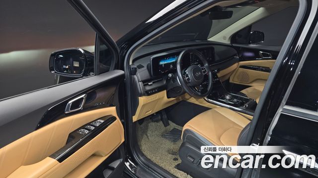 Kia Canival 2021 — photo 10