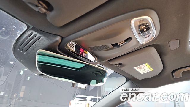 Volvo XC60 2021 — photo 14
