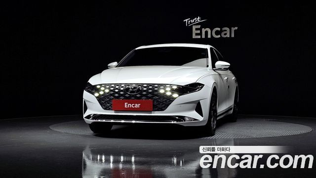 Hyundai Grandeur 2022 — photo 3