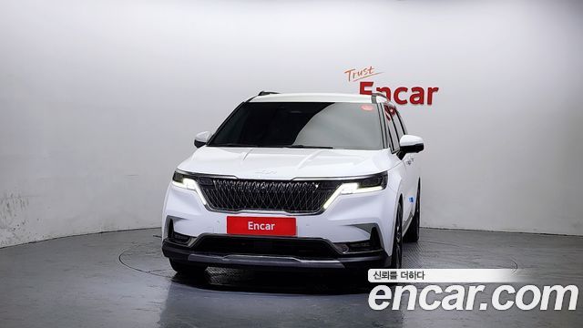 Kia Canival 2022 — photo 3