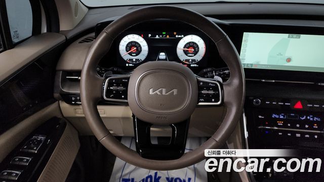 Kia Canival 2022 — photo 13
