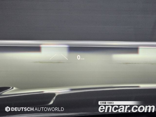 Volkswagen Touareg 2024 — photo 18