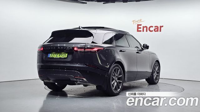 Land Rover Range Rover Velar 2025 — photo 2