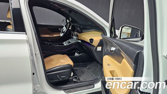 Hyundai Santafe 2023 — photo 10
