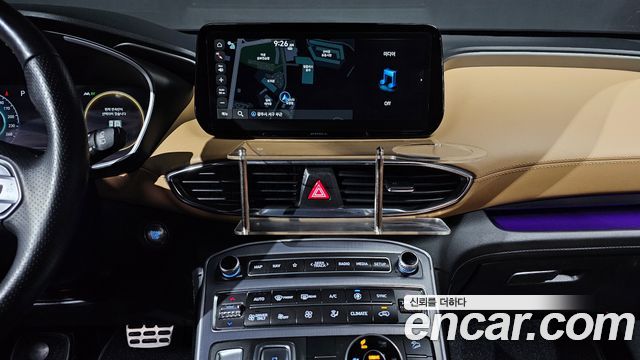 Hyundai Santafe 2023 — photo 14
