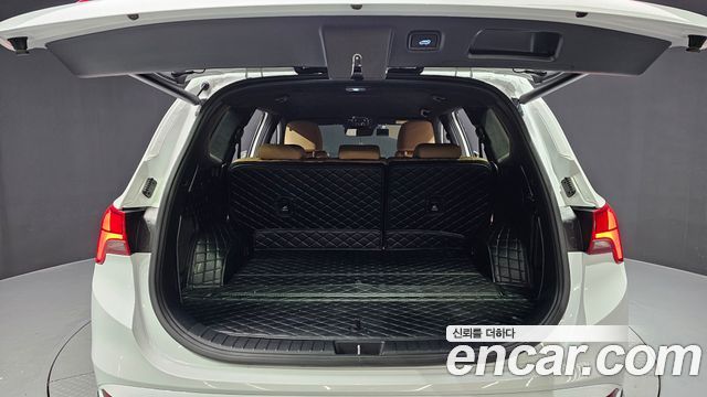 Hyundai Santafe 2023 — photo 20