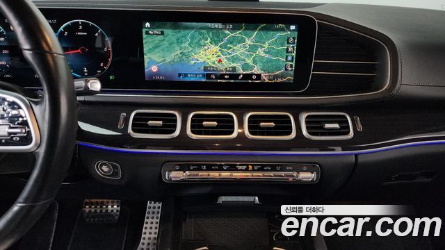 Mercedes-Benz GLE-Class 2021 — photo 14