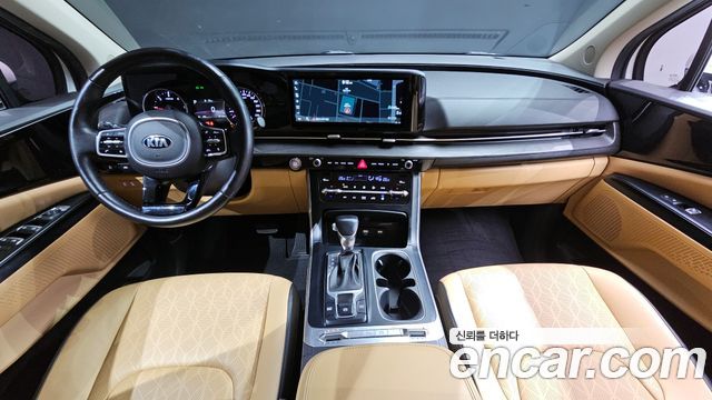 Kia Canival 2021 — photo 7