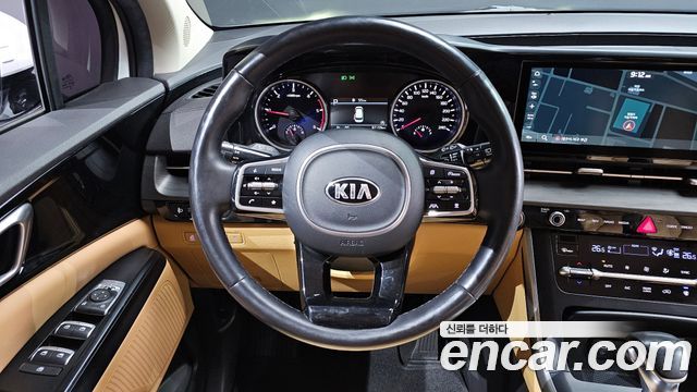 Kia Canival 2021 — photo 13