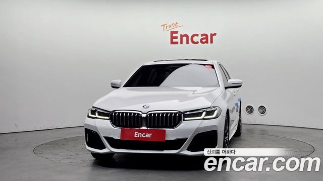 BMW 5-Series 2021 — photo 3