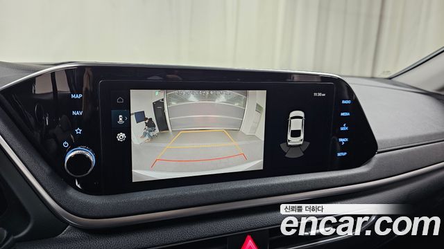 Hyundai Sonata 2022 — photo 17