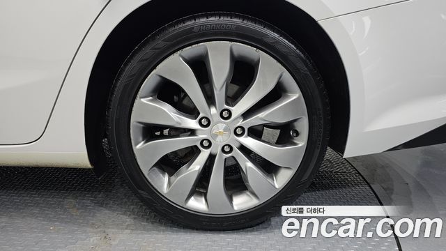 Chevrolet Korea Malibu 2017 — photo 5