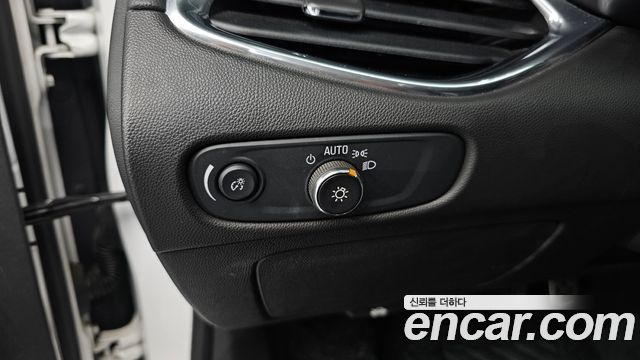 Chevrolet Korea Malibu 2017 — photo 14
