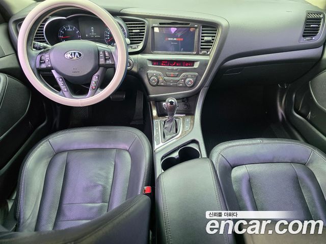 Kia K5 2013 — photo 9