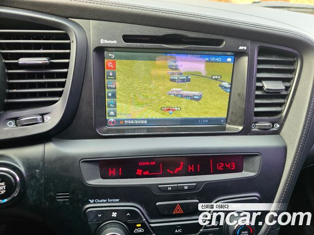 Kia K5 2013 — photo 13