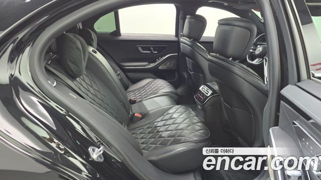 Mercedes-Benz S-Class 2022 — photo 12