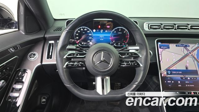 Mercedes-Benz S-Class 2022 — photo 13
