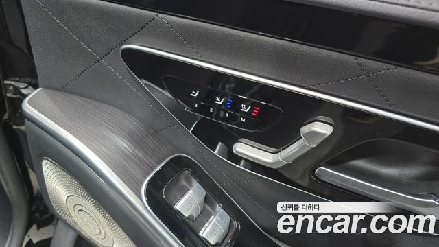 Mercedes-Benz S-Class 2022 — photo 18