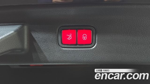 Mercedes-Benz S-Class 2022 — photo 20