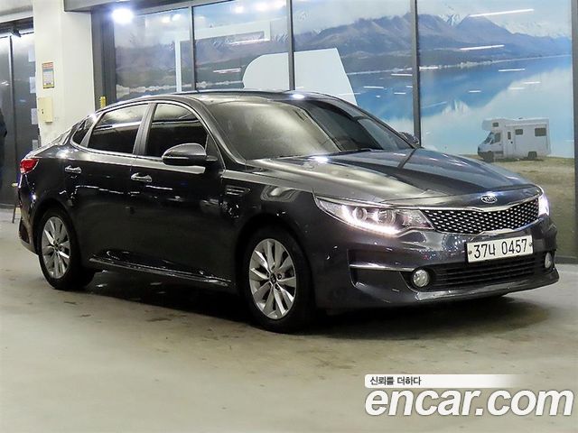 Kia K5 2017 — photo 1