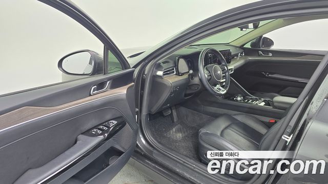 Kia K5 2021 — photo 10