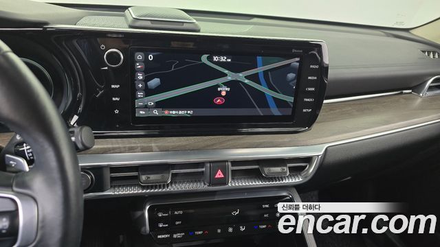 Kia K5 2021 — photo 14