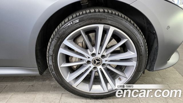 Mercedes-Benz CLS-Class 2019 — photo 5