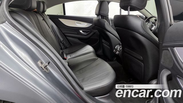 Mercedes-Benz CLS-Class 2019 — photo 12