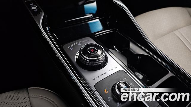Kia Sorento 2022 — photo 9