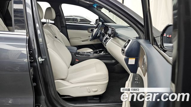 Kia Sorento 2022 — photo 11