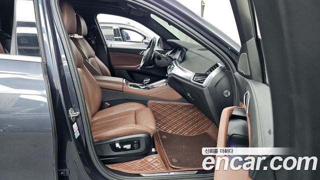 BMW X6 2020 — photo 11