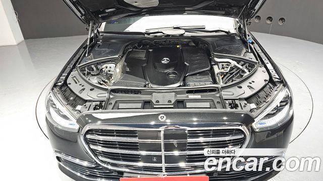 Mercedes-Benz S-Class 2021 — photo 6