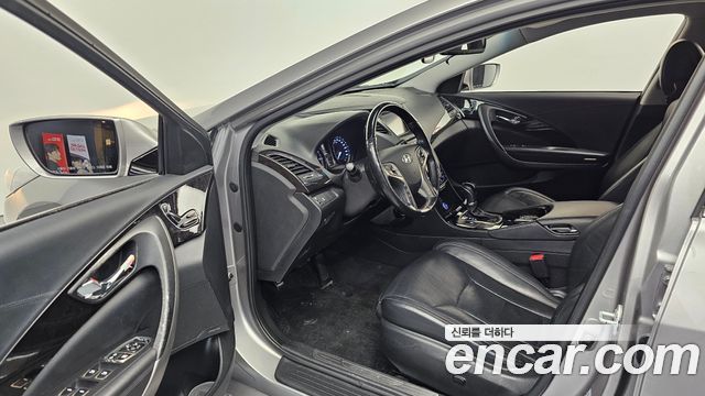 Hyundai Grandeur 2011 — photo 10
