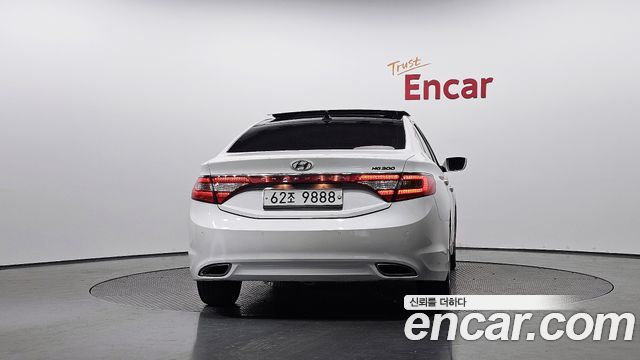 Hyundai Grandeur 2012 — photo 4