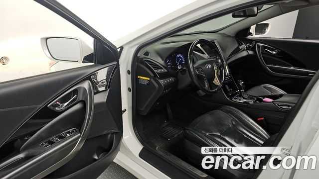 Hyundai Grandeur 2012 — photo 11