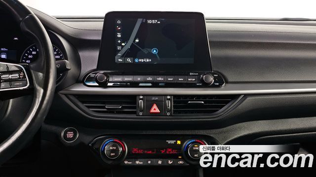 Kia K3 2020 — photo 16