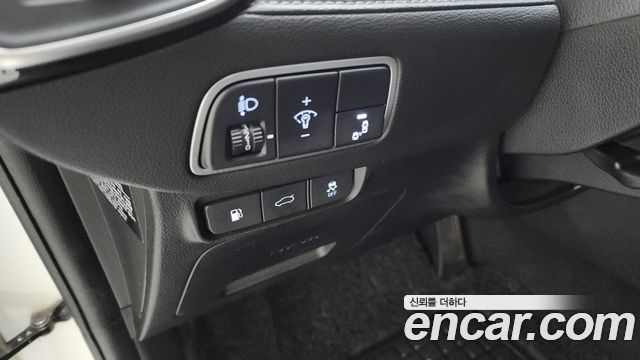 Hyundai Grandeur 2018 — photo 18