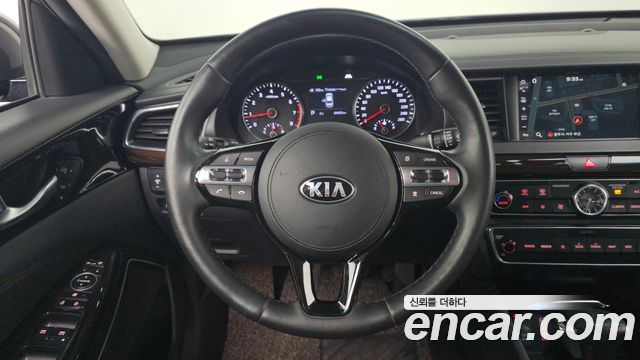 Kia K7 2019 — photo 13