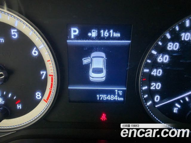 Hyundai Grandeur 2017 — photo 8