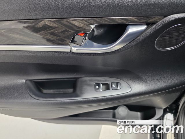 Hyundai Grandeur 2017 — photo 12