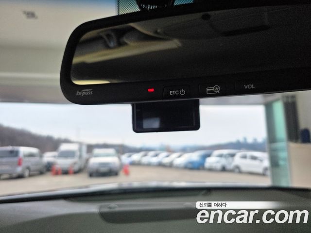 Hyundai Grandeur 2017 — photo 17