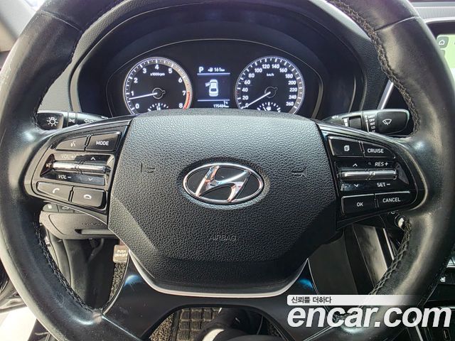 Hyundai Grandeur 2017 — photo 18