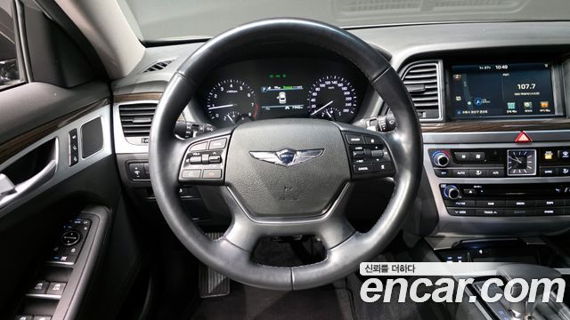 Genesis G80 2017 — photo 13