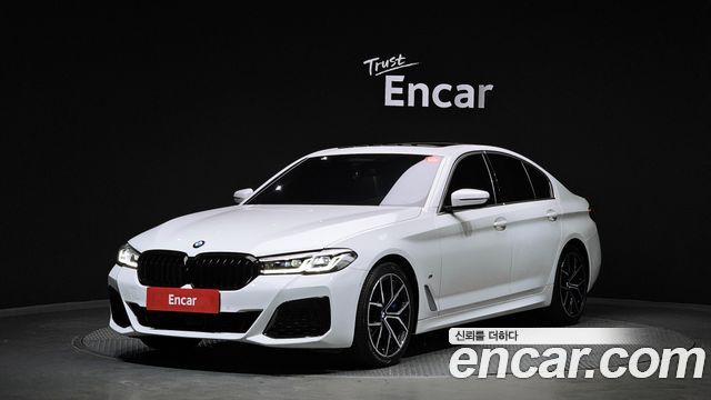 BMW 5-Series 2021 — photo 1