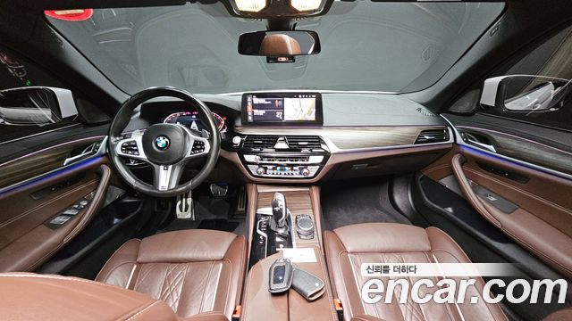 BMW 5-Series 2021 — photo 7